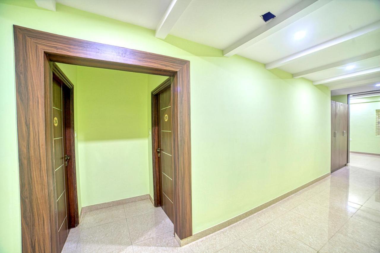 Redkey Inn Hotel Near Bangalore Airport Airport Pickup & Drop Available 24X7 Yelahanka 외부 사진