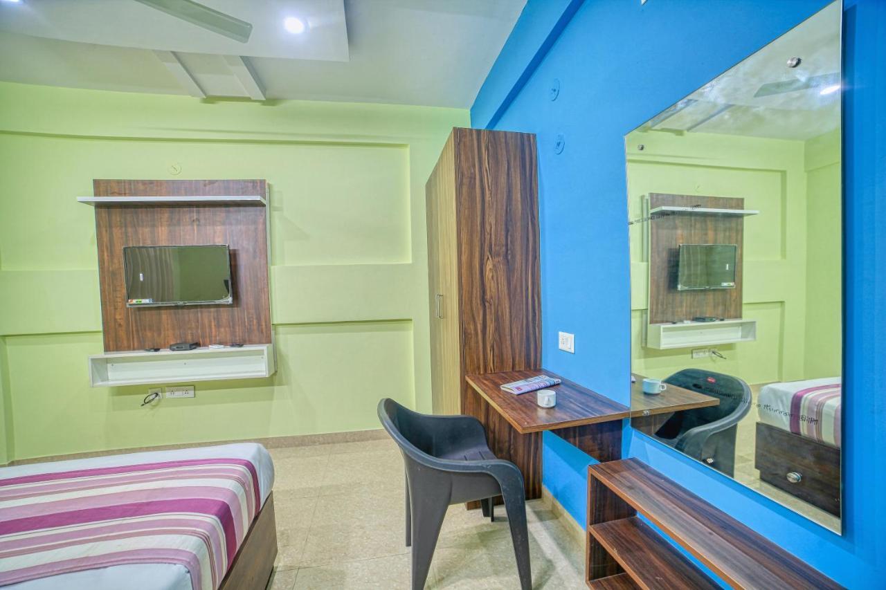Redkey Inn Hotel Near Bangalore Airport Airport Pickup & Drop Available 24X7 Yelahanka 외부 사진
