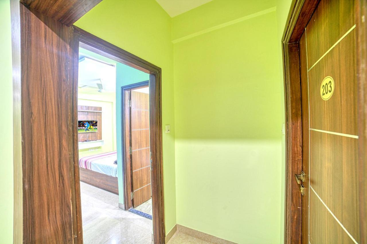 Redkey Inn Hotel Near Bangalore Airport Airport Pickup & Drop Available 24X7 Yelahanka 외부 사진