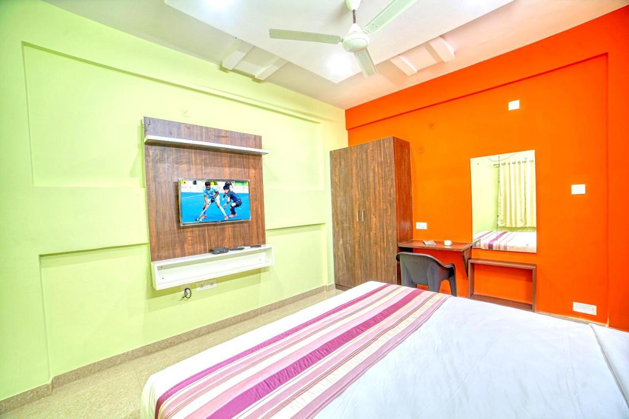 Redkey Inn Hotel Near Bangalore Airport Airport Pickup & Drop Available 24X7 Yelahanka 외부 사진